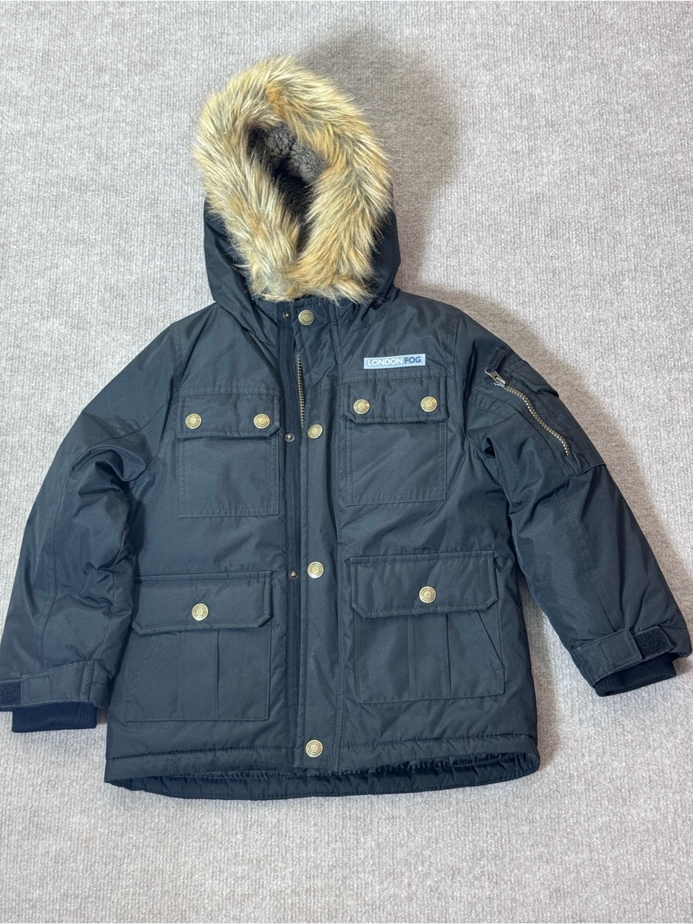 London Fog Kids Black Quilted Hooded Puffer Jacket with Faux Fur Trim M (5-6) - Picture 2 of 9
